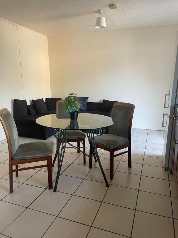 Single And Doubles Rooms Close To Central London Eksteriør bilde